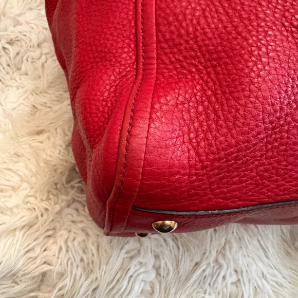 Luxury Staple Gucci Soho Shoulder Bag Authentic - Picture 8 of 12